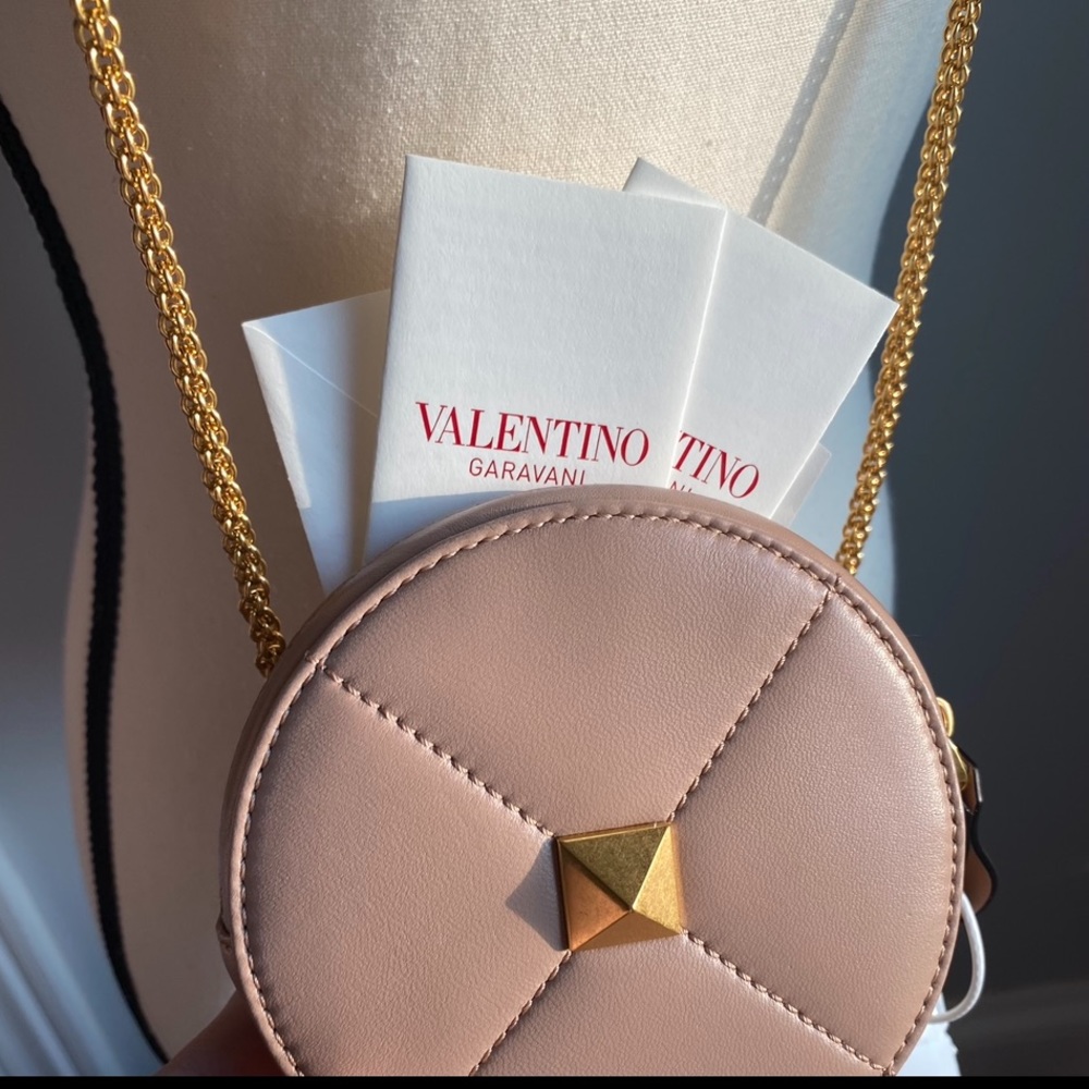 1st Prize 🏆 HP VALENTINO GARAVANI ROMAN STUD PURSE ROSE CANNELLE NEW SOLD OUT! - Picture 9 of 15